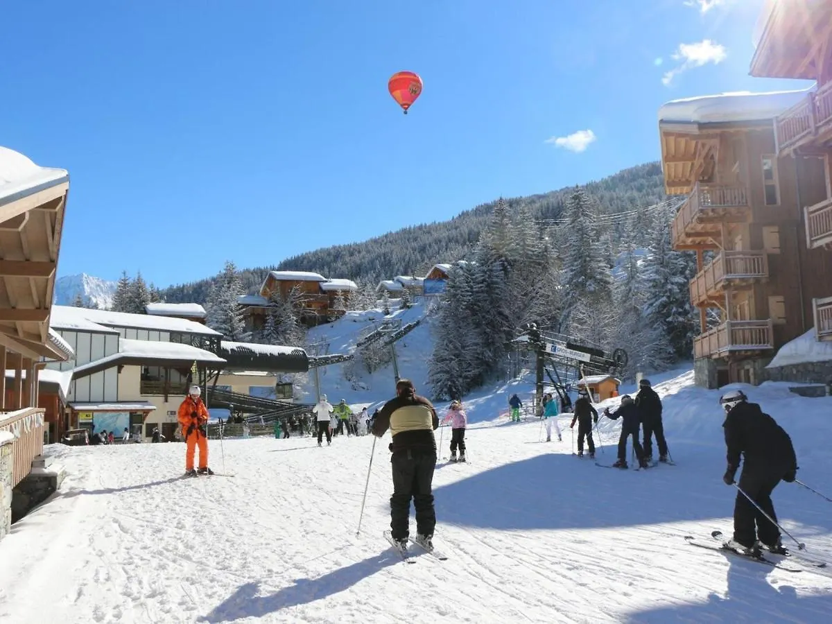 Appartement Renove Au Pied Des Pistes, Centre De La Tania, 2 Chambres, Parking Et Wifi Inclus - Fr-1-568-47 Courchevel France